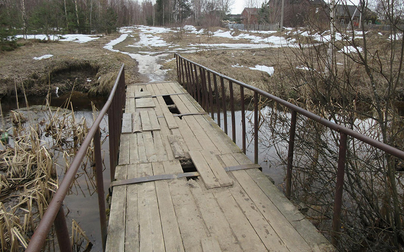 Мост через канаву